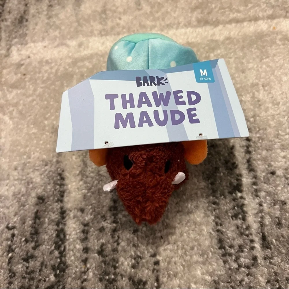 NWT Bark Thawed Maude Dog Toy
